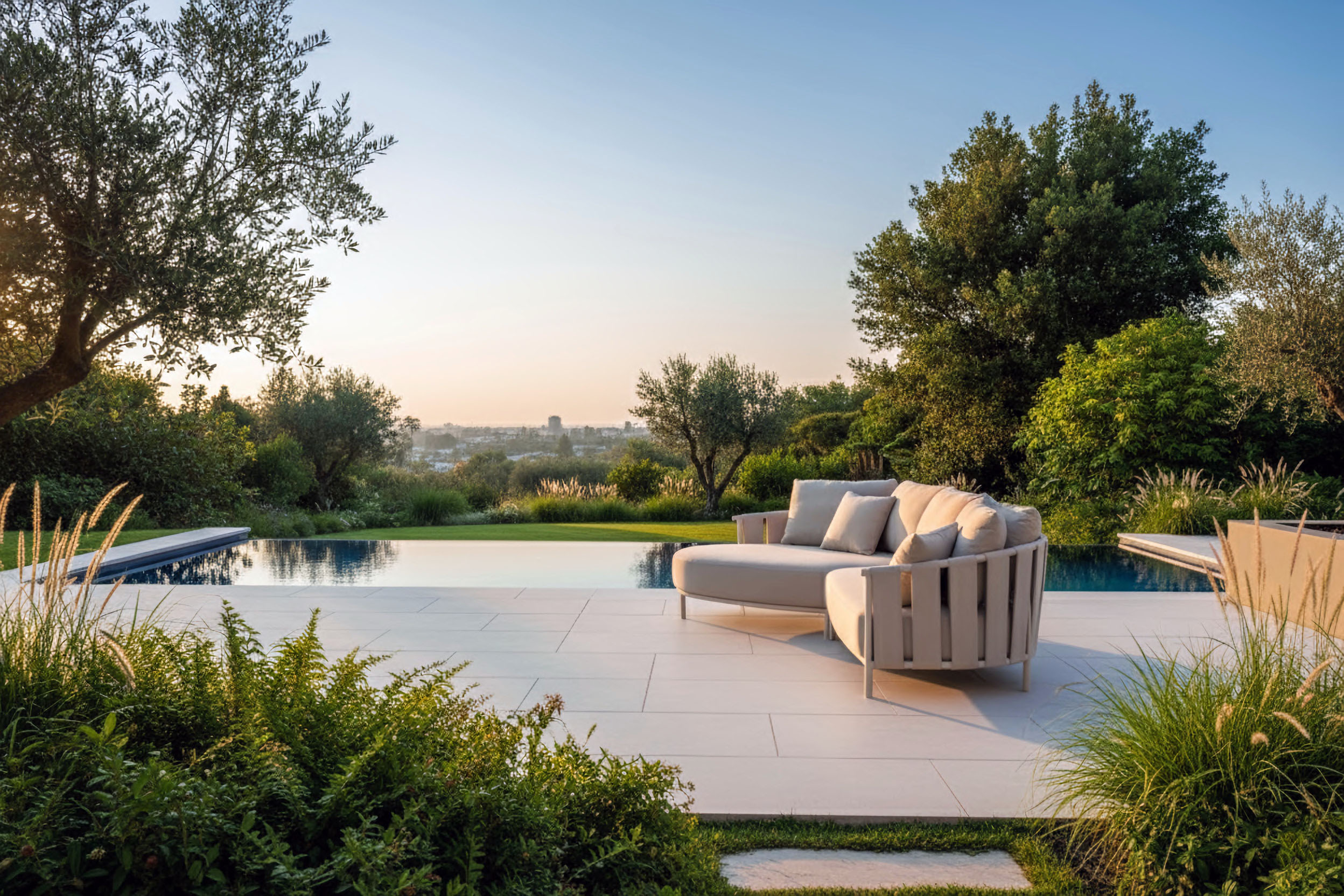 Flow Amori chaise in Sunbrella-textiel