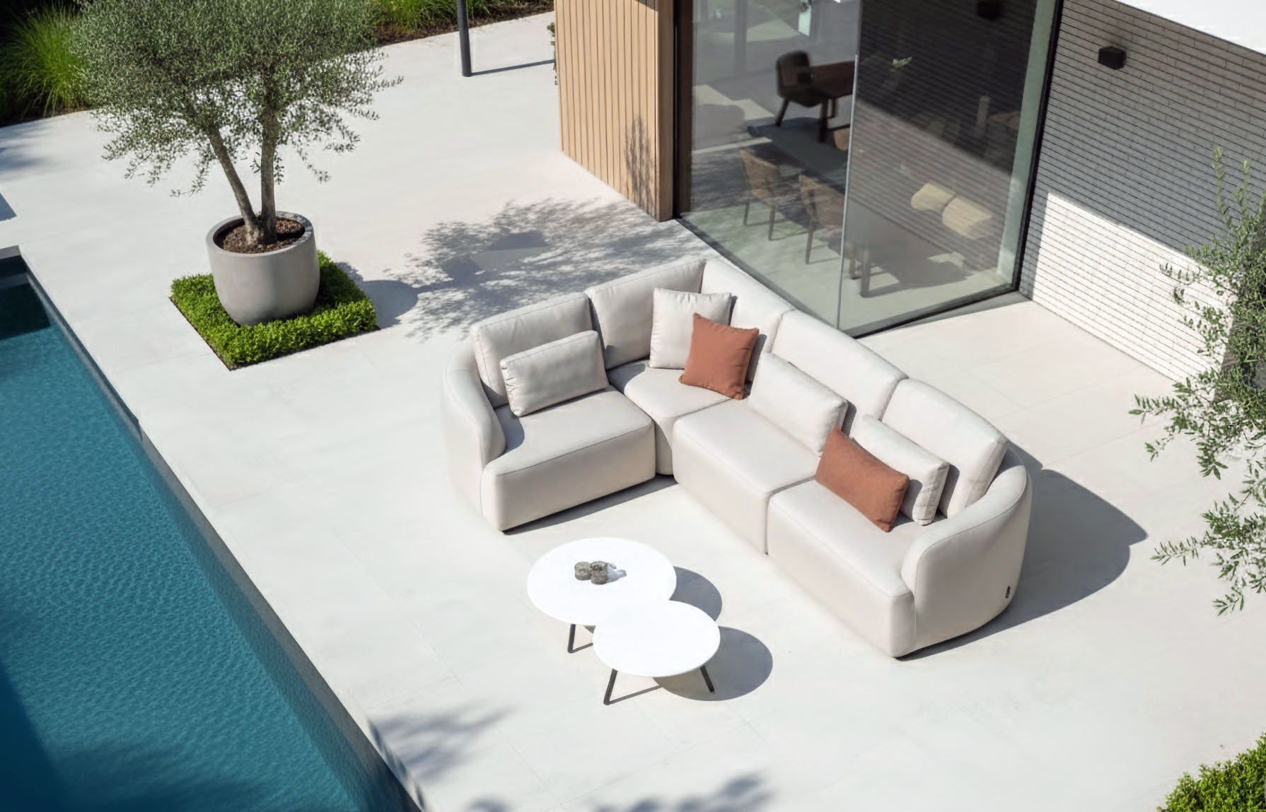 Flow Yavi modulaire loungebank in Sunbrella-textiel